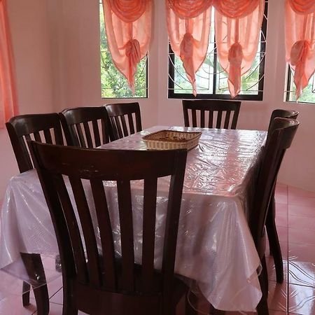 Day Dream Guest House Siquijor Esterno foto