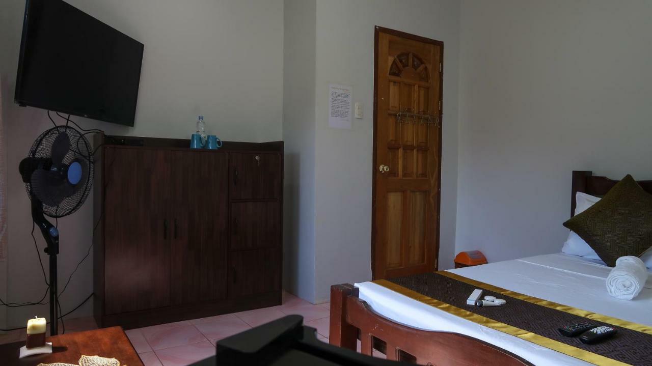 Day Dream Guest House Siquijor Esterno foto